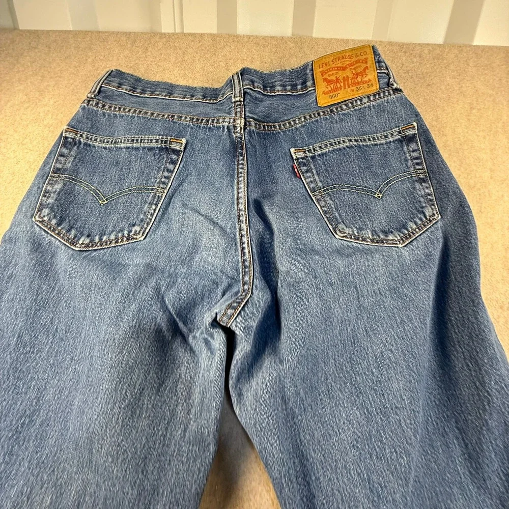 Levis levi 550